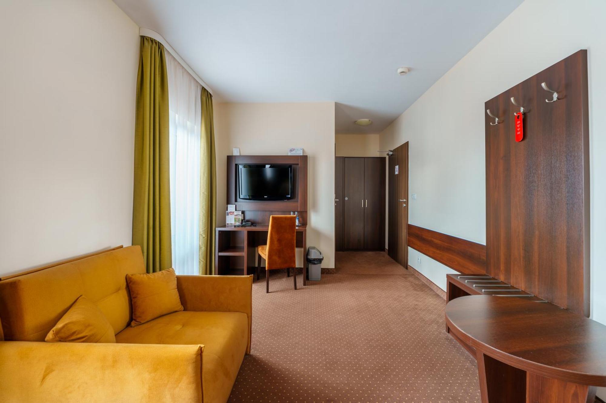 شكلارسكا بوريبا Hotel Pod Szrenica المظهر الخارجي الصورة